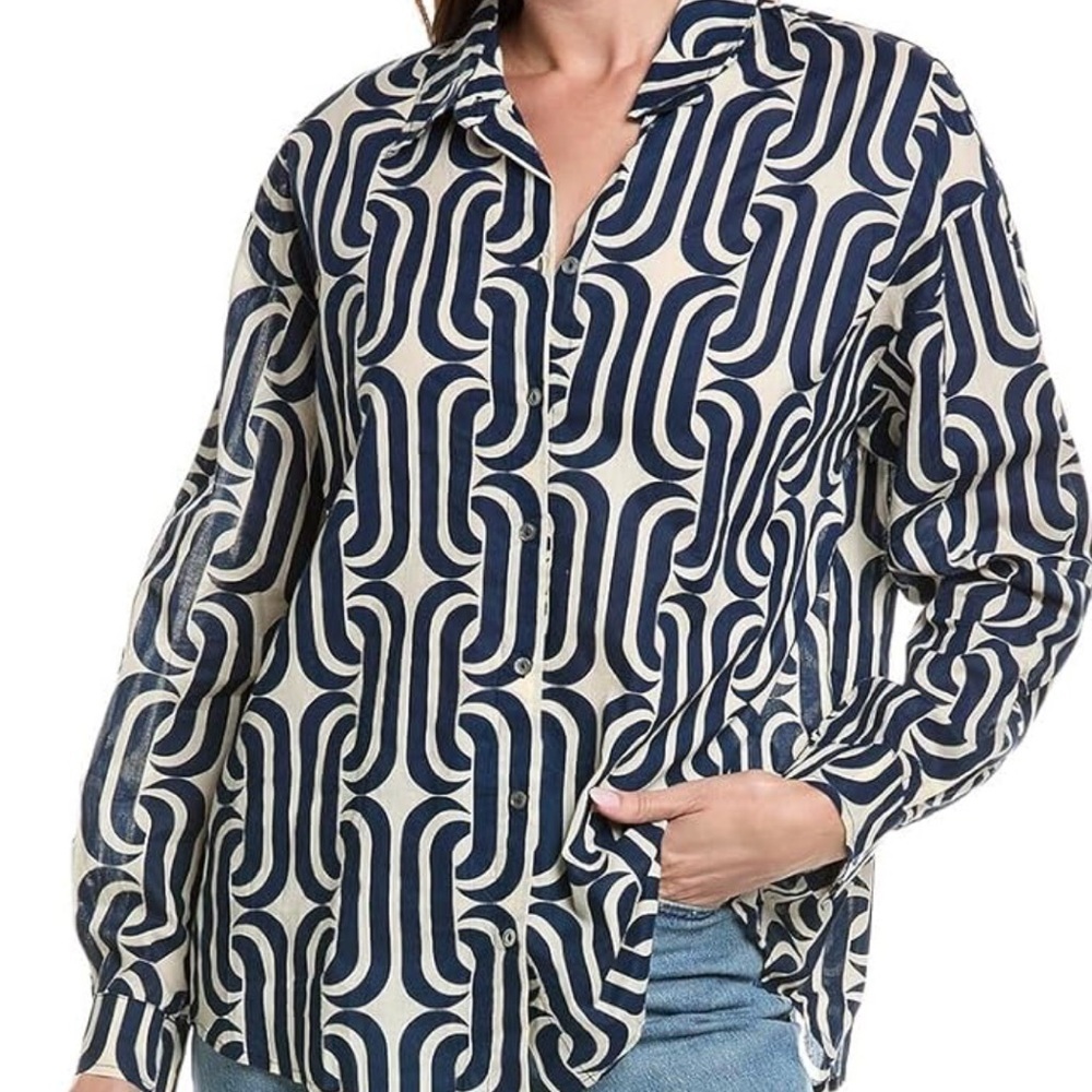 Velvet By Graham & Spencer Navy and Cream Patterned Blouse- size XS